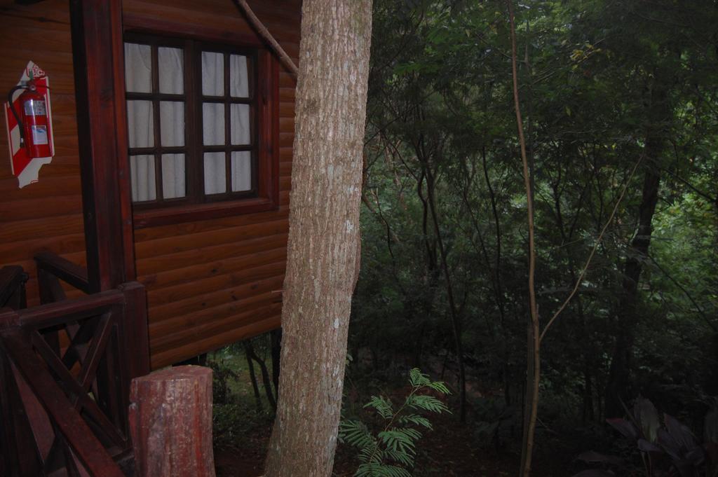 Panambi Lodge B&B Puerto Iguazu Exterior photo