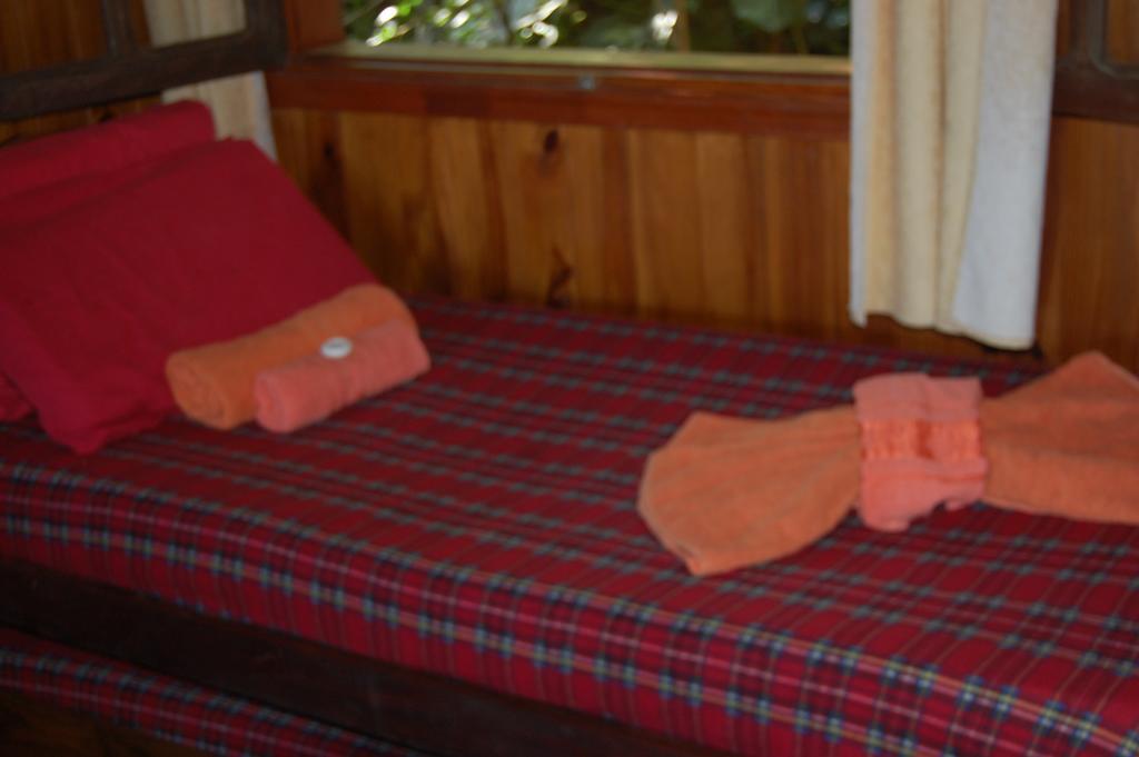Panambi Lodge B&B Puerto Iguazu Exterior photo